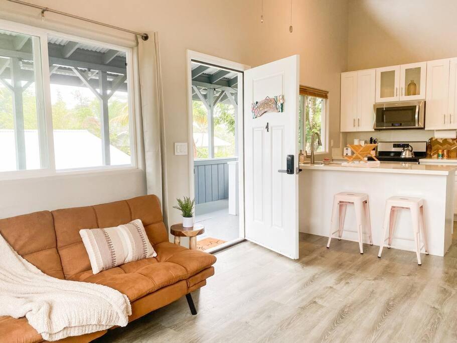 Ferienwohnung Hibiscus Hale, Full Kitchen, King Bed, Parking Keaau Exterior foto